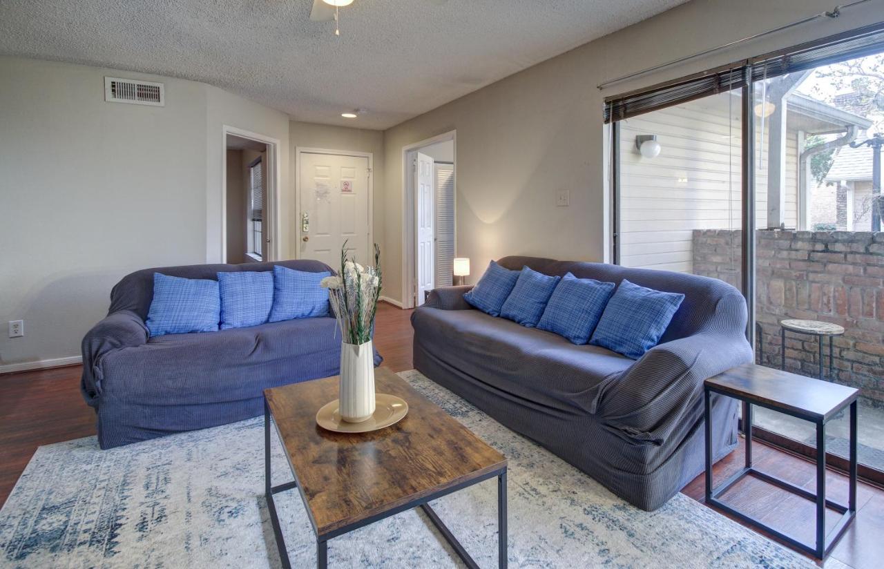 Lovely 2 Bedroom, 1 Bath Condo With Pools And Gym. Хьюстон Экстерьер фото